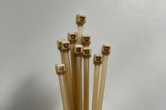PEEK扎带在特种工业炉的耐高温应用解析