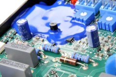 聚氨酯灌封气泡成因与迪瓦化学聚氨酯材料应用解析