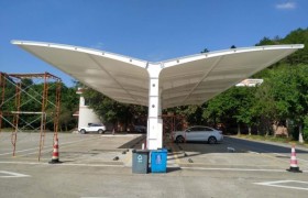 中山固美膜结构车棚：大跨度抗风技术如何解决露天停车难题